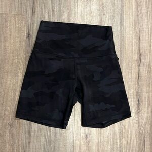Lululemon Align Biker Shorts Camo